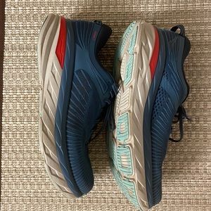 Hoka  One One Bindi shoes size 12 2E wide